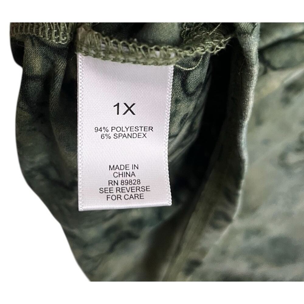 LOGO Lounge by Lori Goldstein Tie-Dye Drop Shoulder Top Green Seaweed 1X A566546 - Picture 6 of 11